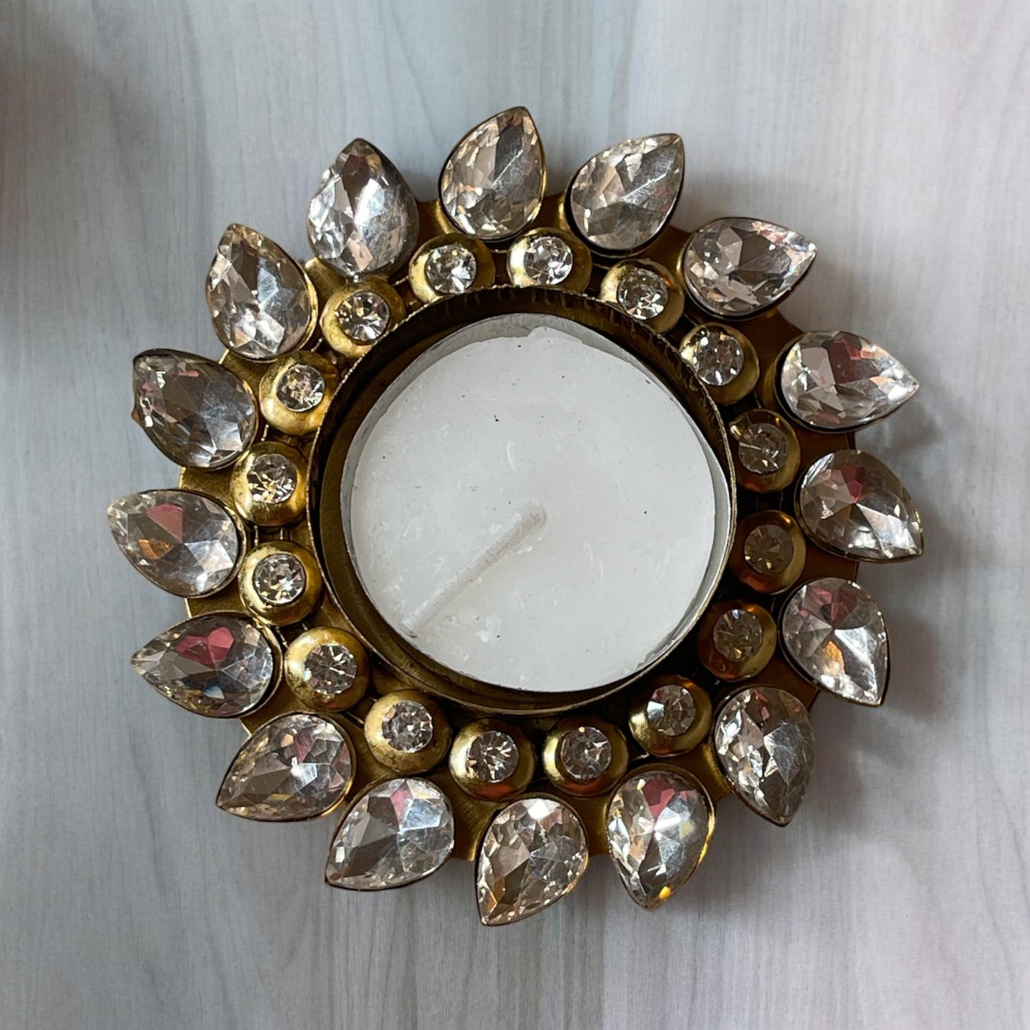 Crystal flower tealight holder