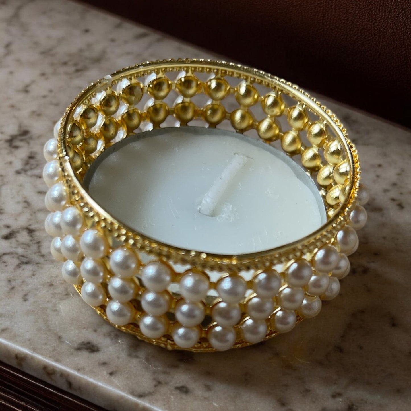 Small diamond and peal tealight holder pair