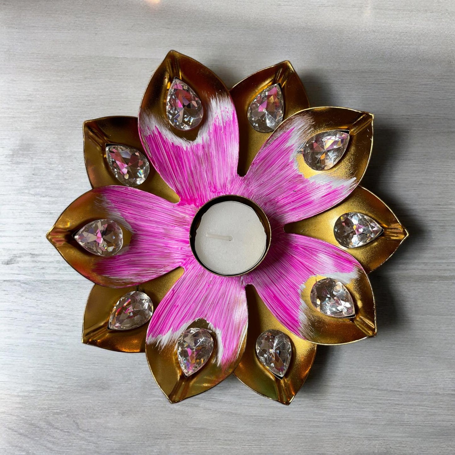 Big colorful metal lotus tealight holder