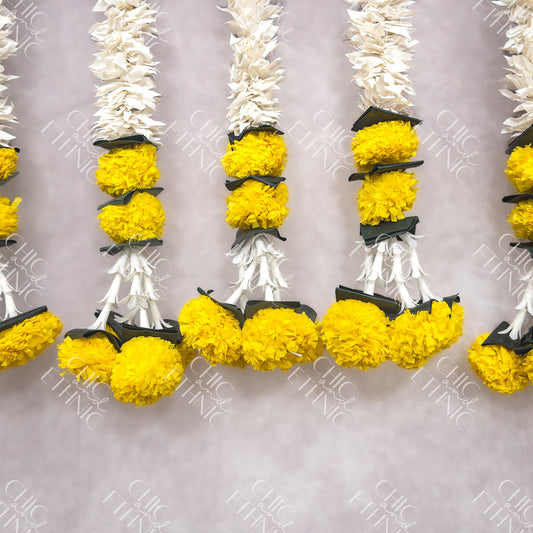 White Flower Garland With Yellow Gotas - Short - Pair