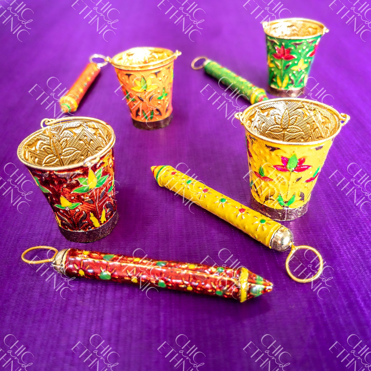 Colorful Large Bucket and Pichkari Set