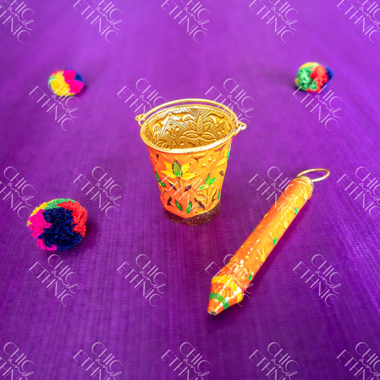 Colorful Large Bucket and Pichkari Set