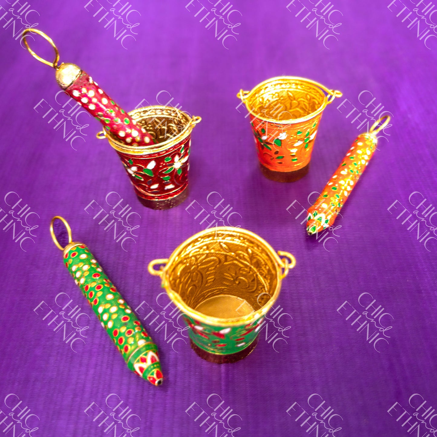 Colorful Small Bucket and Pichkari Set