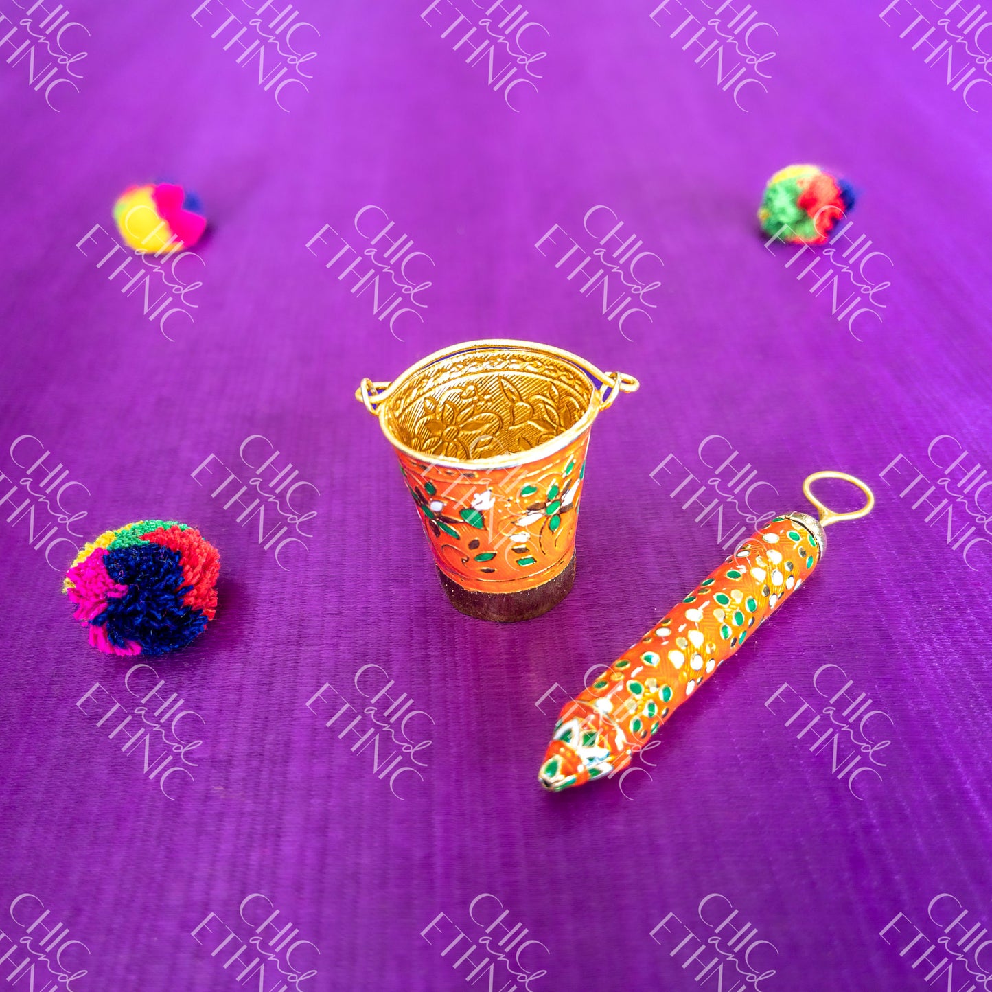 Colorful Small Bucket and Pichkari Set