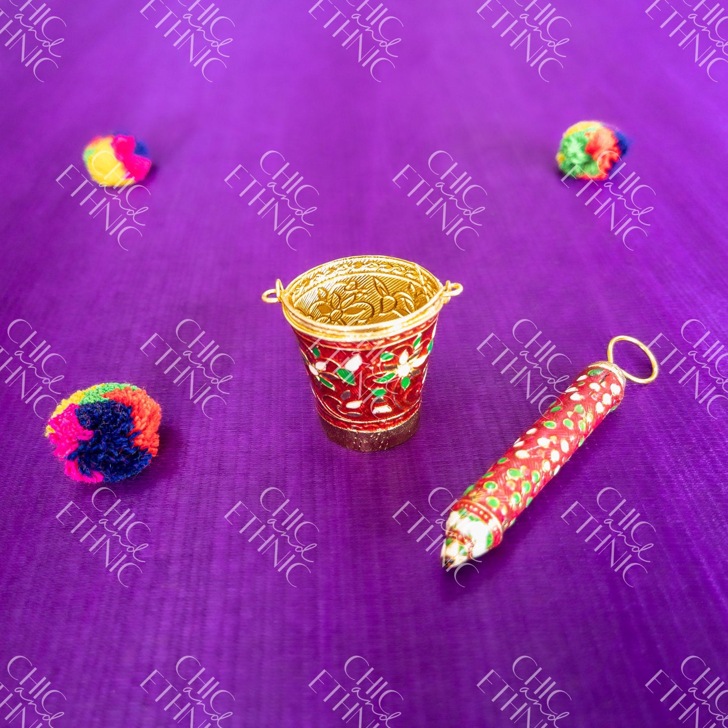 Colorful Small Bucket and Pichkari Set